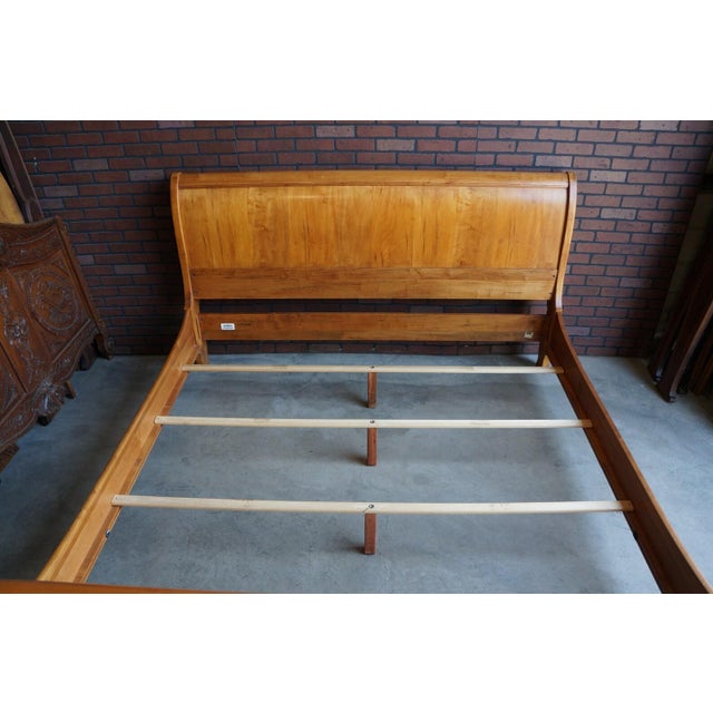 Ethan Allen King Legacy Carved Sleigh Bed For Sale - Image 6 of 7