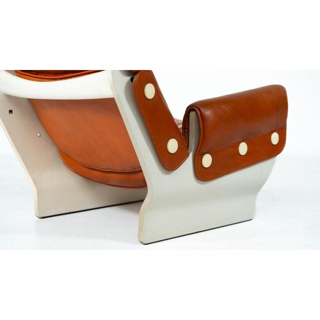 Brown Canada P110 Armchair attributed to Osvaldo Borsani for Tecno, 1960s For Sale - Image 8 of 16