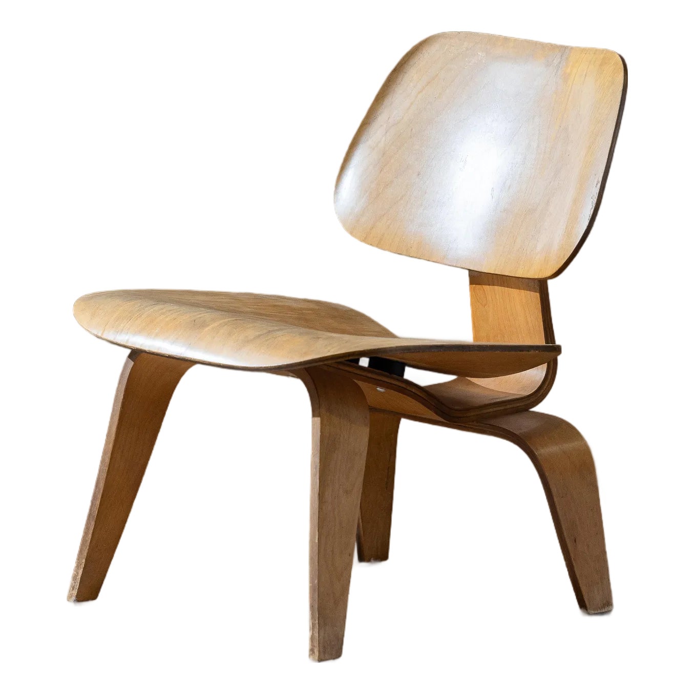 Early Production Eames LCW Molded Plywood Lounge Chair in Ash
