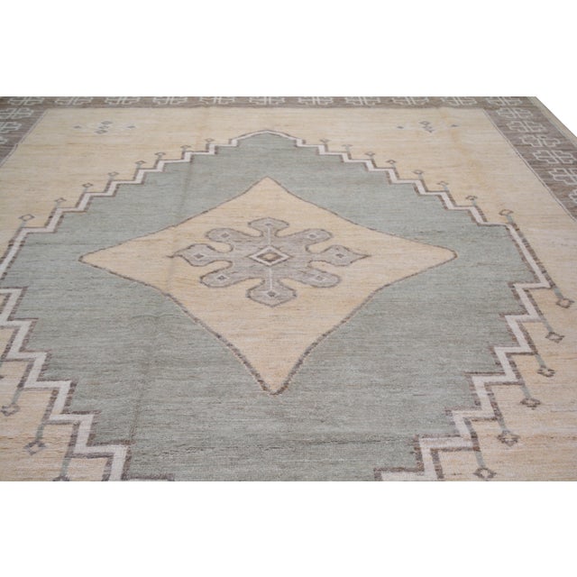 Turkish Turkish Oushak Hand Knotted Wool Rug, 10'x14'1" For Sale - Image 3 of 5