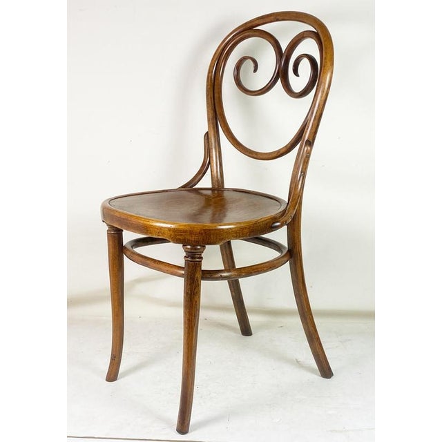 Thonet Nr. 2 Chair attributed to Michael Thonet for Thonet, 1920 For Sale - Image 4 of 18