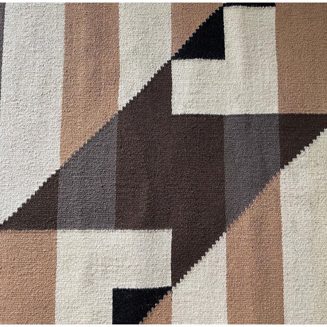 1970s Vintage Geometric Rug by Artist Gerald Johnson For Sale - Image 5 of 7