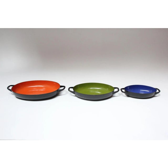 Mid-Century Modern Trio of Vintage Blue, Green, and Orange Enamel Sauté Pans For Sale - Image 3 of 12
