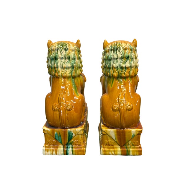 1970s Pair Chinese Tri-Color Mustard Yellow Glaze Fengshui Lions Foo Dogs For Sale - Image 5 of 15
