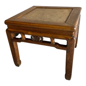 Antique C1800s Chinese Ming Style Elm Wood Side Table With Woven Rattan Top