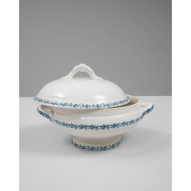20th Century Belgian Special Edition Porcelain Tureen With Lid For Sale - Image 17 of 18