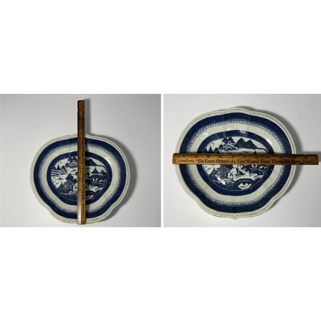 Antique Chinese Canton Blue & White Vegetable Dish, c. 1860 For Sale - Image 10 of 10