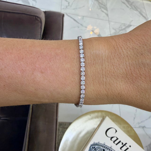 Silver 14k White Gold 5.70 CTW Round Brilliant Lab Grown Diamond Tennis Bracelet For Sale - Image 8 of 8