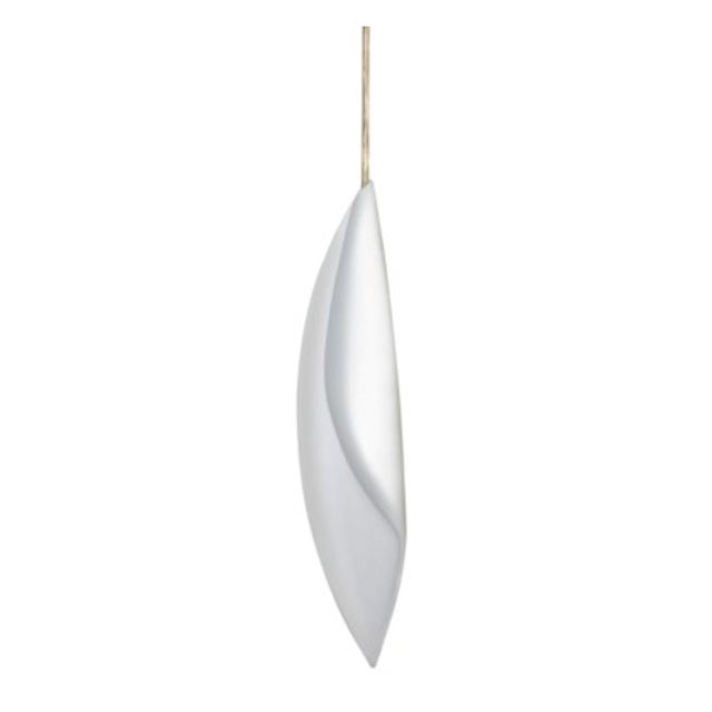 Crafted in Italy by skilled artisans, the Leaf Pendant Light by Oggetti channels a fluid, nature-inspired geometry through...