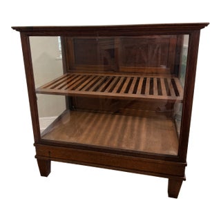 Early 20th Century Antique Oak & Glass Mercantile Display Cabinet / Cigar Showcase For Sale