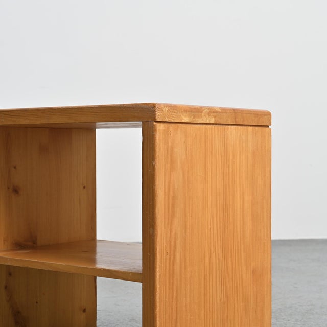 Pine Nightstands from Les Arcs, France, 1975, Set of 2 For Sale - Image 6 of 11