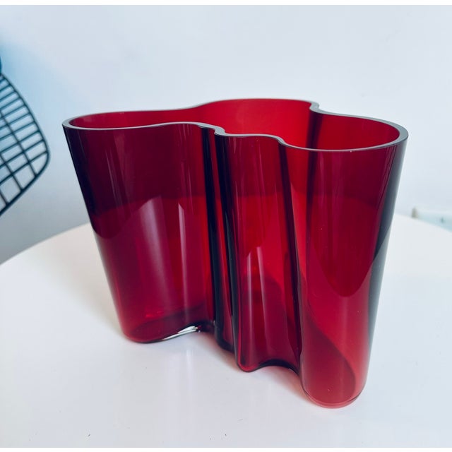 Iconic Alvar Aalto Savoy Vase Ruby Red Iittala Finland Scandinavian For Sale In New York - Image 6 of 8