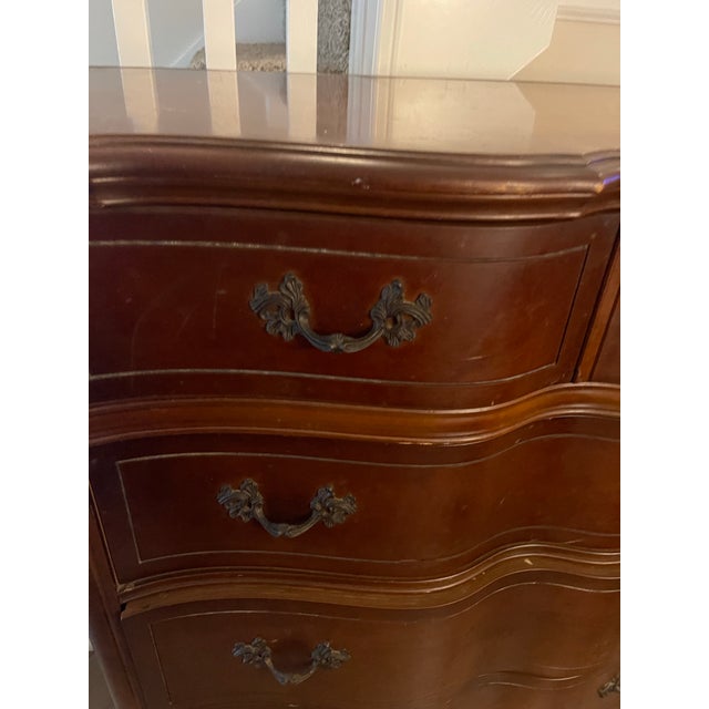 1960s Huntley Furniture MCM French Provencial 5 Drawer Tall Dresser Walnut For Sale In Atlanta - Image 6 of 8