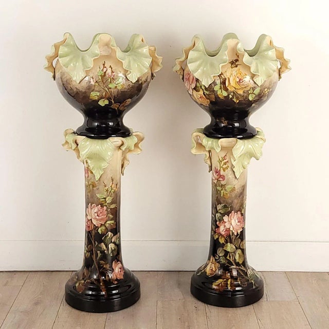 1900 - 1909 Pair of Jérôme Massier Art Nouveau Majolica Jardinières on Stands. France C. 1900 For Sale - Image 5 of 11