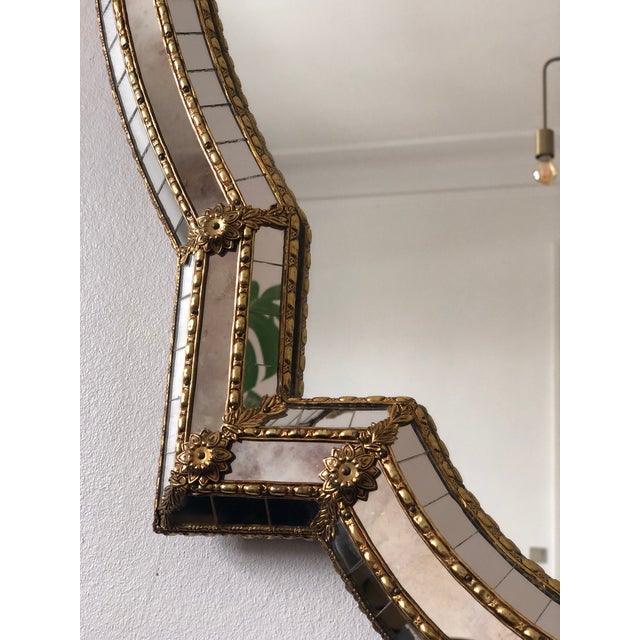 Large Vintage Venetian Brass Cartouche Mirror – Gold Hollywood Regency, Spanish 1980s For Sale - Image 6 of 11