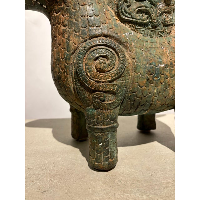 Archaistic Shang Style Verdigris Bronze 'Double-Ram' Vessel, Zun Circa 1900 For Sale - Image 11 of 12