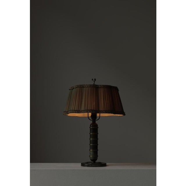 1930s Swedish Art Deco Table Lamp in Green Patinated Bronze with Pleated Shade, 1930s For Sale - Image 5 of 18