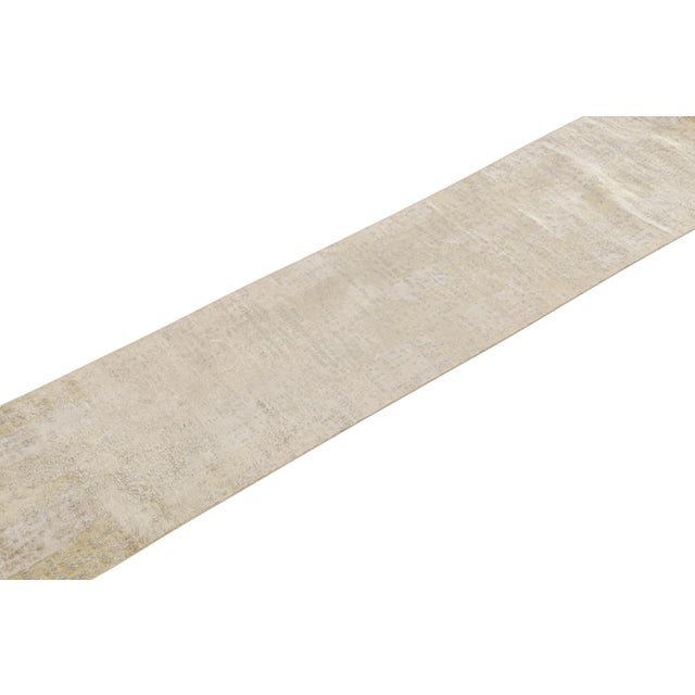 Rug & Kilim 2010s Rug & Kilim’s Abstract Runner in Silver-Gray With Ivory Tones For Sale - Image 4 of 7