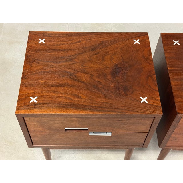 Brown 1960s Refinished American of Martinsville Walnut and Aluminum Nightstands - A Pair For Sale - Image 8 of 11