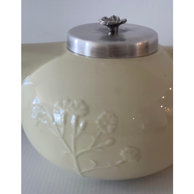 Villeroy & Boch Vintage Villeroy & Boch "The Tisane" Pattern Teapot Embossed Floral Design Cream Color Metal Lid 500 ML For Sale - Image 4 of 17