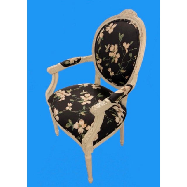 A Set of Eight Maison Jansen Style French Louis XVI Chairs With New Upholstery For Sale - Image 11 of 12