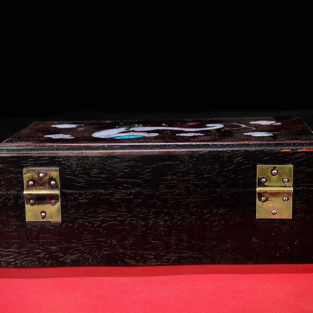 Brown Vintage Chinese Rosewood Jewelry Box With Mother of Pearl Inlay & Ruyi Motif For Sale - Image 8 of 9