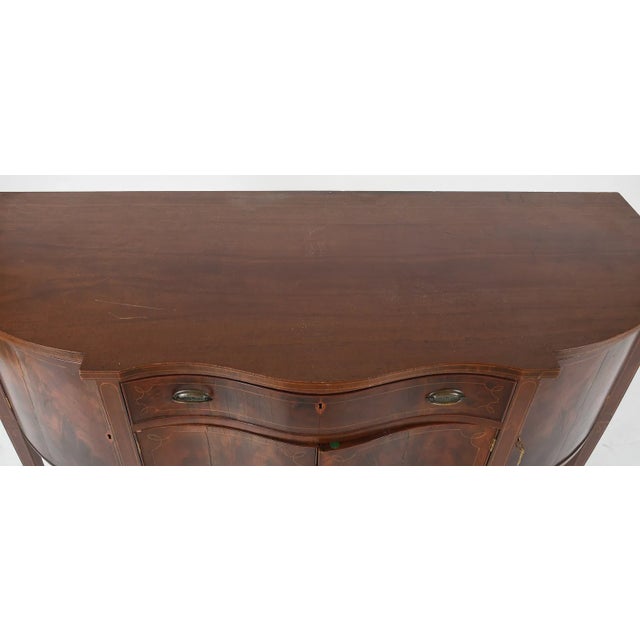 Brown Early 20th Century American Federal Style Inlaid Mahogany Sideboard For Sale - Image 8 of 11