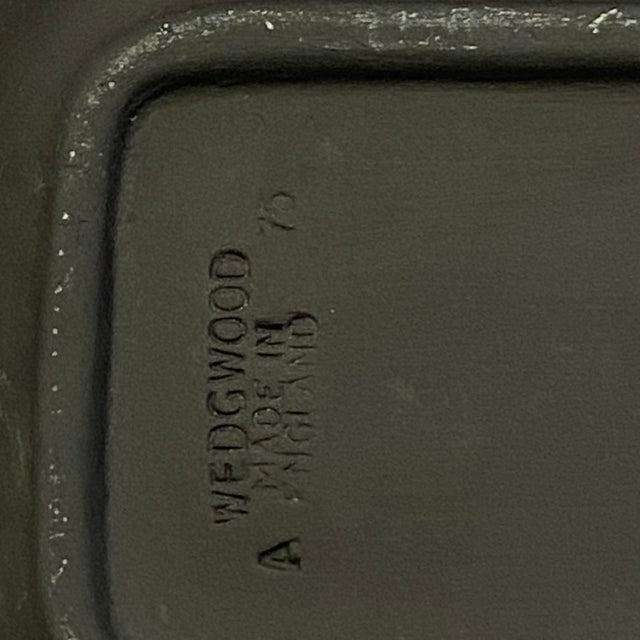 Vintage Wedgwood Cream on Black Jasperware Oblong Tray For Sale In Richmond - Image 6 of 8