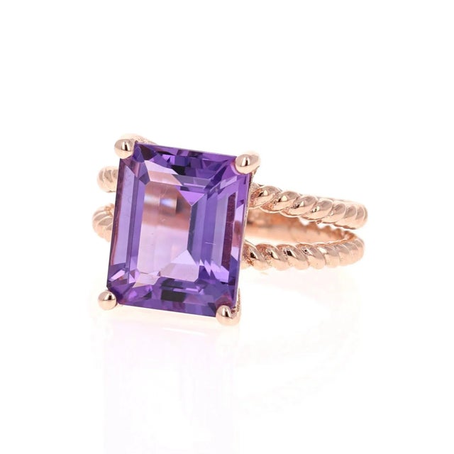 Contemporary 5.51 Carat Emerald Cut Amethyst Rose Gold Solitaire Ring, Size 7 For Sale - Image 3 of 6
