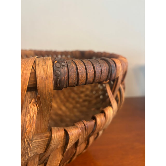19th Century Primitive Woven Split-Wood Bowl With Leather-Wrapped Handles 19th C For Sale - Image 5 of 7