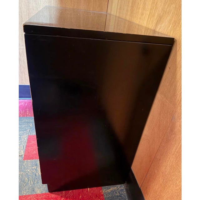 Wood 1950’s Attributed to Dorothy Draper Espana Line Mid Century Modern Chest of Drawers. Black Lacquer Made of Cherry For Sale - Image 7 of 14