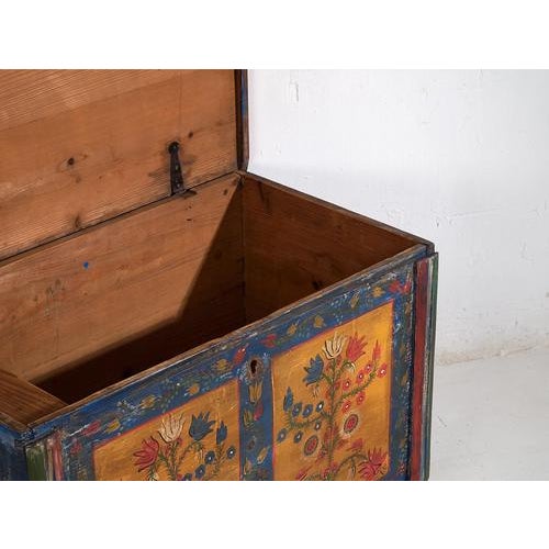 1920s Antique Folk Art Style Chest with Floral Motifs, 1920s For Sale - Image 5 of 12