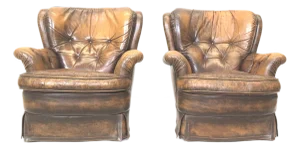 Vintage Chesterfield Chairs in Leather, 1970s, Set of 2