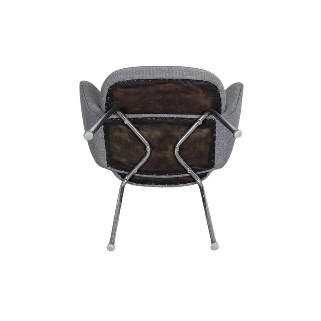 Knoll 1970s Knoll Eero Saarinen Style Executive Armchairs - Set of 6 For Sale - Image 4 of 8