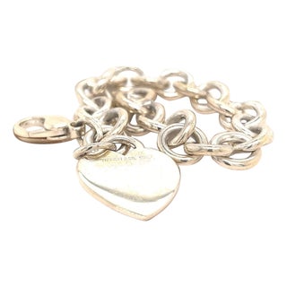 1990s Tiffany & Co Estate Heart Bracelet 7.5" Sterling Silver For Sale