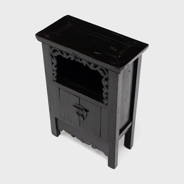 Mid-Century Modern Chinese Petite Crackled Offering Cabinet, C. 1870 For Sale - Image 3 of 6