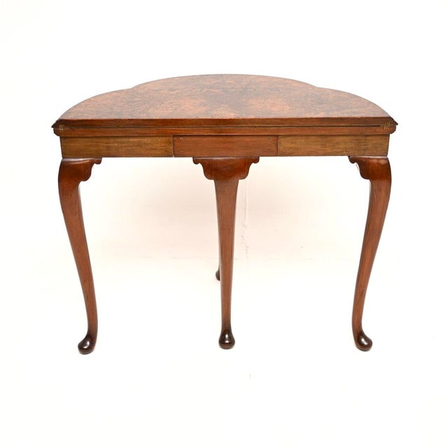 Vintage Queen Anne Style Burr Walnut Console Table, 1920 For Sale - Image 3 of 11