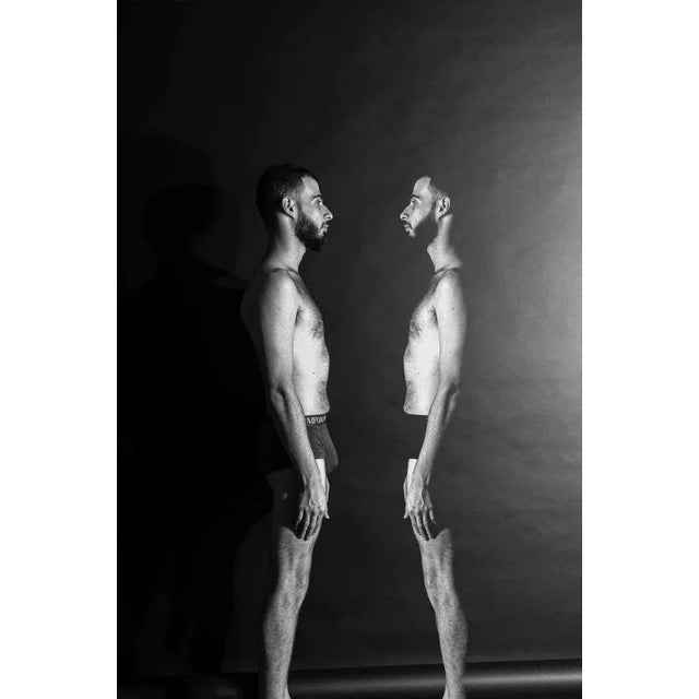 The piece “Miror” - Limited Edition 1/5 - (Mix Media , 2019) This artwork describes a situation in which the person is in...