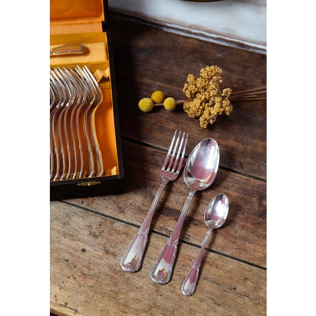 Antique French Cutlery, 1920s, Set of 37 For Sale - Image 14 of 14