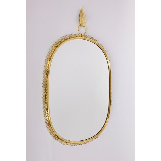 Svenskt Tenn Mid-Century Brass Loop Wall Mirror with Hook by Josef Frank for Svenskt Tenn, 1960s For Sale - Image 4 of 9