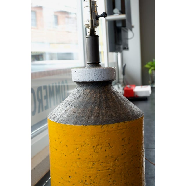 Mid-Century Modern 1960' Bitossi Ceramic Table Lamp For Sale - Image 3 of 5