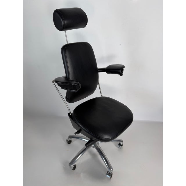 Ergonomic Executive Chair in Genuine Leather from FALTO Sonet, 1990s For Sale - Image 4 of 9