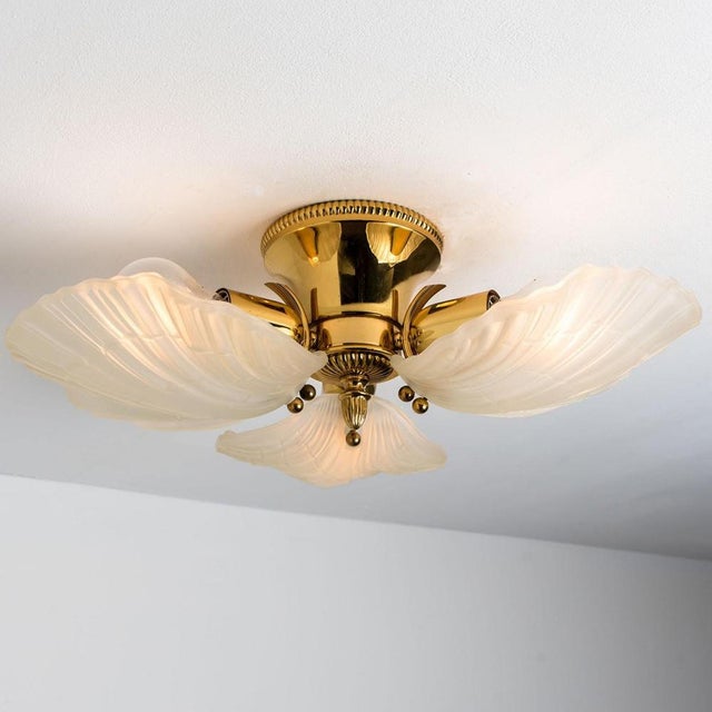 Large Barovier Flush Mount with 3 Milkglass Shells, Italy, 1970s For Sale - Image 13 of 18