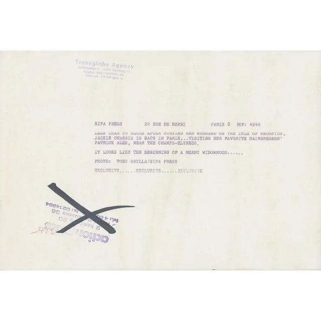 Jackie Kennedy in Paris, France, 1975, Photograph For Sale - Image 4 of 5