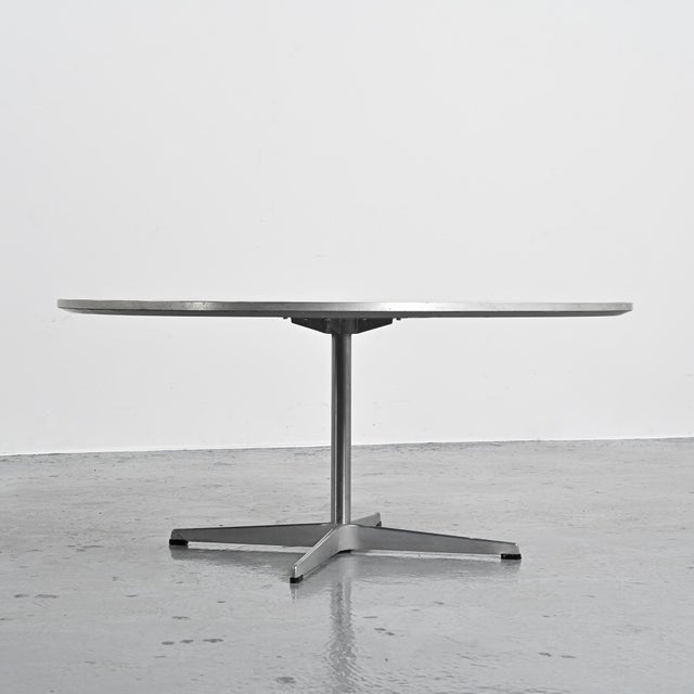 Coffee Table by Arne Jacobsen for Fritz Hansen, 1970 For Sale - Image 10 of 15