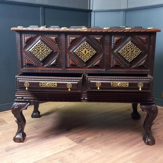 Anglo Indian Colonial Campaign Chest, 1840s For Sale - Image 11 of 18
