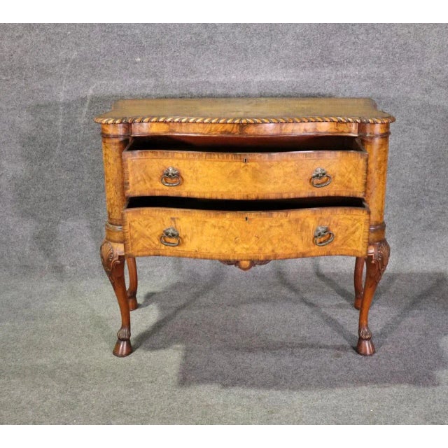 1920s Burled Walnut Small Size English Georgian Buffet Server Circa 1920 For Sale - Image 5 of 12