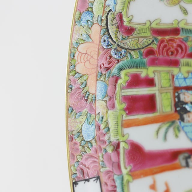 Early 20th Century Export Porcelain Cantonese Famille Rose Plate For Sale - Image 12 of 13