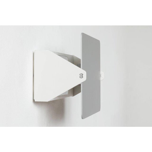 Charlotte Perriand 'Applique á Volet Pivotant' Wall Light in Natural Aluminum For Sale In Los Angeles - Image 6 of 9