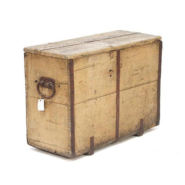 Antique Rustic Farmhouse Transport Chest For Sale - Image 5 of 13